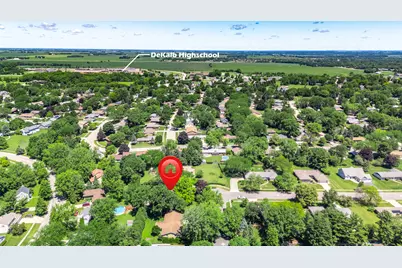 1311 Azalea Lane, Dekalb, IL 60115 - Photo 17
