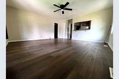 2120 Emerson Avenue, Melrose Park, IL 60164 - Photo 3