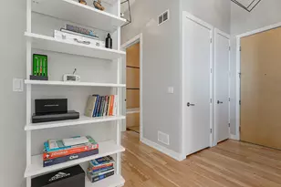 2408 W Rice St, Chicago, IL 60622 - Photo 23