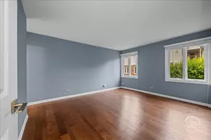 629 Dana Ct, Naperville, IL 60563 - Photo 7