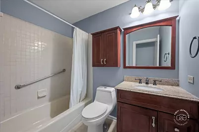 629 Dana Court #B, Naperville, IL 60563 - Photo 9