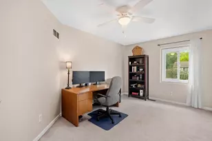 405 Blackhawk Dr, Batavia, IL 60510 - Photo 21