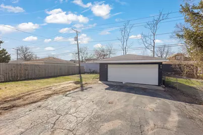 1918 S 9th Avenue, Maywood, IL 60153 - Photo 21