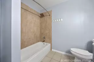 376 Thorncliffe Dr, Glendale Heights, IL 60139 - Photo 13