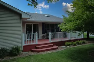 695 Cherokee Dr, Bourbonnais, IL 60914 - Photo 5