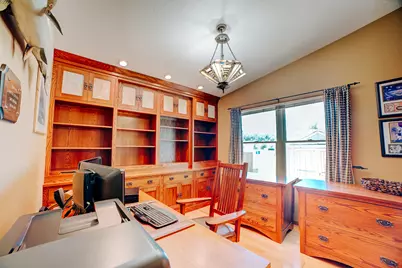 695 Cherokee Drive, Bourbonnais, IL 60914 - Photo 29