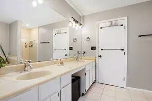 1232 Wilshire Dr, Naperville, IL 60540 - Photo 25