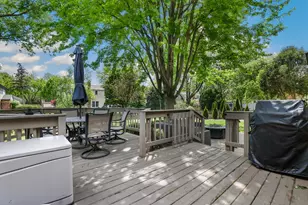 1232 Wilshire Dr, Naperville, IL 60540 - Photo 37