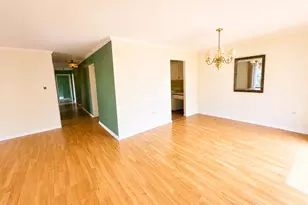 125 Acacia Circle, Indian Head Park, IL 60525 - Photo 3