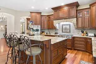 616 Driftwood Ct, Naperville, IL 60540 - Photo 13