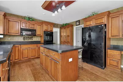 26W248 Tuckaway Court, Winfield, IL 60190 - Photo 9