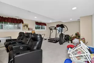 26W248 Tuckaway Ct, Winfield, IL 60190 - Photo 27