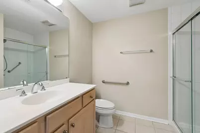 405 Village Green Court #304, Lincolnshire, IL 60069 - Photo 17