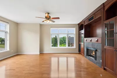 405 Village Green Court #304, Lincolnshire, IL 60069 - Photo 11