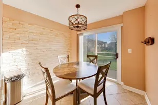 1422 Welland Ct, Roselle, IL 60172 - Photo 11