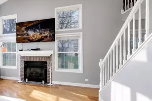 1422 Welland Ct, Roselle, IL 60172 - Photo 5