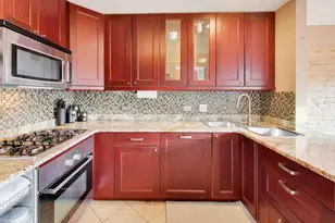 1422 Welland Ct, Roselle, IL 60172 - Photo 9