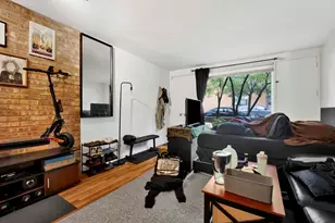 235 W Eugenie St, Chicago, IL 60614 - Photo 3