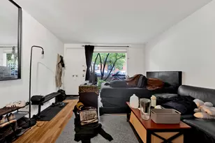 235 W Eugenie St, Chicago, IL 60614 - Photo 5