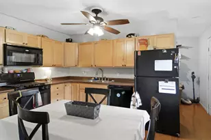 [Address not provided], Champaign, IL 61821 - Photo 7