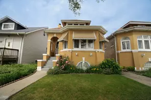 2820 N Mont Clare Ave, Chicago, IL 60634 - Photo 1