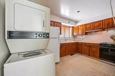 6961 N Oakley Avenue #209B, Chicago, IL 60645 - Photo 7