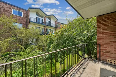 6961 N Oakley Avenue #209B, Chicago, IL 60645 - Photo 13