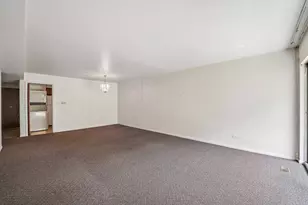 6961 N Oakley Ave, Chicago, IL 60645 - Photo 5