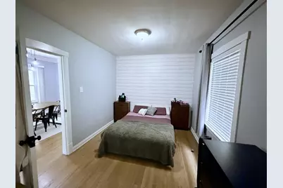 6302 W Holbrook Street #1, Chicago, IL 60646 - Photo 5