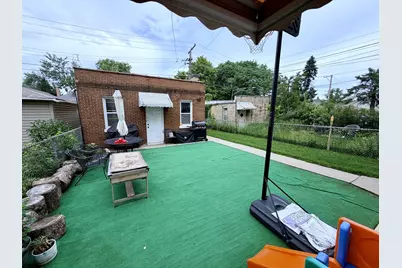 6302 W Holbrook Street #1, Chicago, IL 60646 - Photo 17