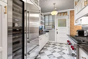 609 W Addison St, Chicago, IL 60613 - Photo 7