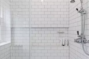 609 W Addison St, Chicago, IL 60613 - Photo 25