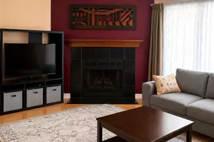 431 E Osage Ln, Palatine, IL 60074 - Photo 3
