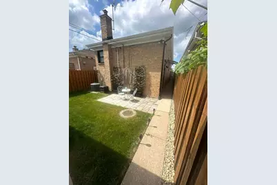 7303 W Montrose Avenue, Norridge, IL 60706 - Photo 17