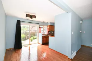 18W177 Lowell Ln, Villa Park, IL 60181 - Photo 5