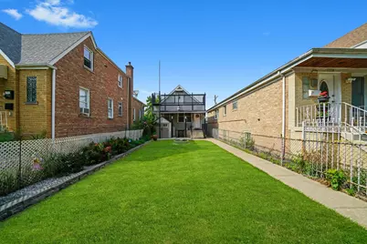 5512 W Wrightwood Avenue, Chicago, IL 60639 - Photo 3
