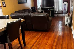 3314 W 66th St, Chicago, IL 60629 - Photo 3