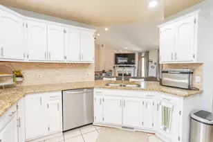 500 Willow Rd, Manteno, IL 60950 - Photo 11