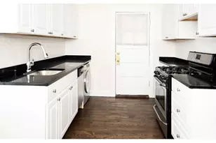 3819 5 N Greenview Ave, Chicago, IL 60613 - Photo 3