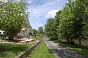 1641 Cove Ct, Naperville, IL 60565 - Photo 33