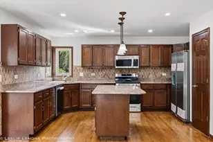 1876 Marne Rd, Bolingbrook, IL 60490 - Photo 7