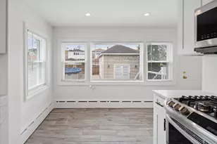 5836 N Manton Ave, Chicago, IL 60646 - Photo 11