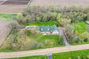 1575 Creek Rd, Plano, IL 60545 - Photo 21