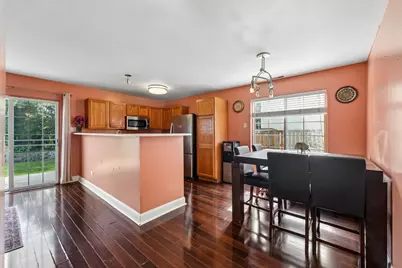 949 E Savannah Drive, Romeoville, IL 60446 - Photo 3