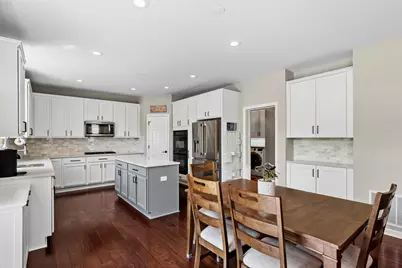 2326 Trailside Lane, Wauconda, IL 60084 - Photo 11