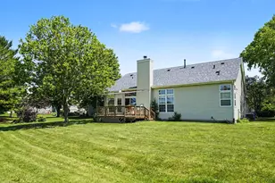 101 Cold Spring Ct, Aurora, IL 60506 - Photo 25