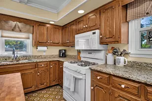 1700 Cora St, Crest Hill, IL 60403 - Photo 11