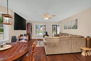 1700 Cora St, Crest Hill, IL 60403 - Photo 7