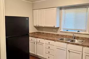 16919 Western Ave, Hazel Crest, IL 60429 - Photo 5