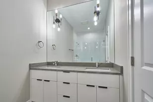 6029 S Champlain Ave, Chicago, IL 60637 - Photo 9
